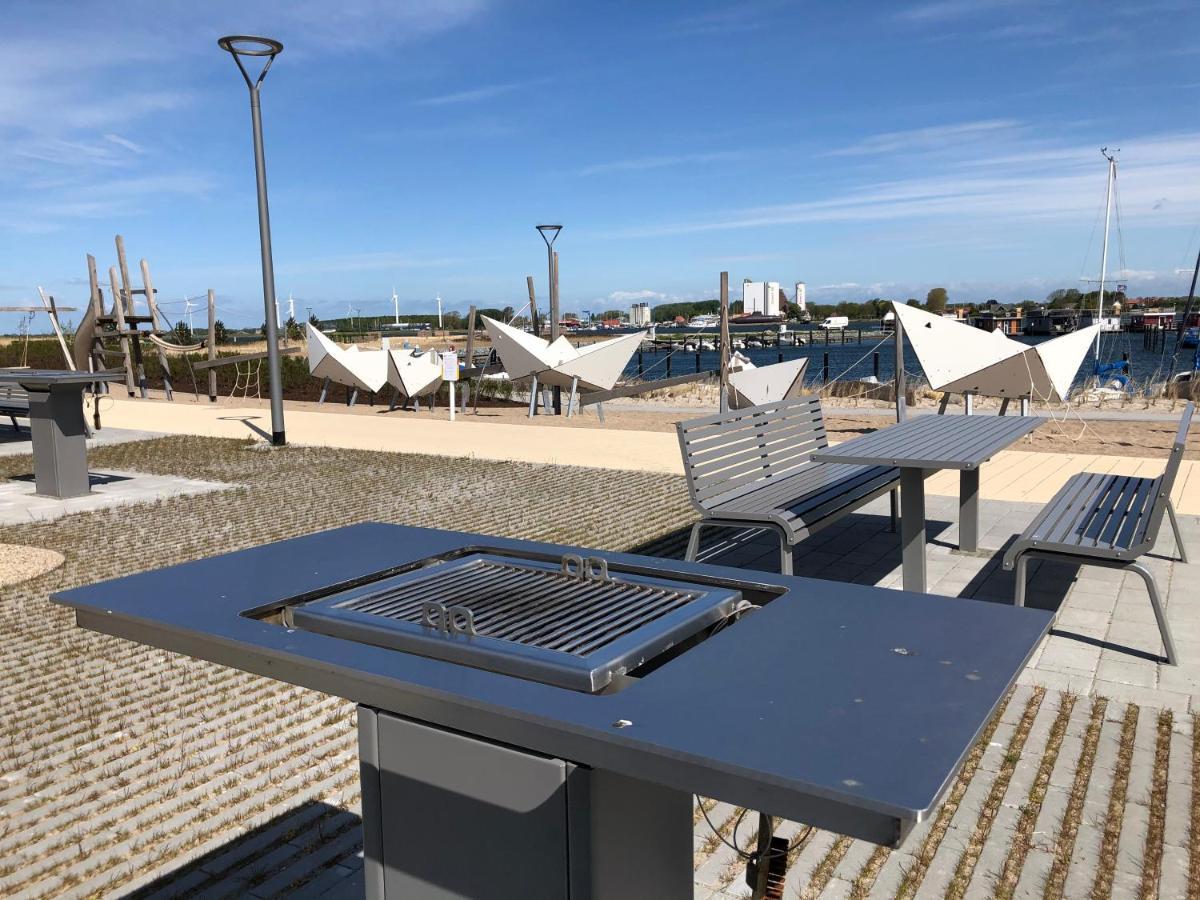 2Zi-Ferienwohnung Am Suedstrand Mit Eigenem Parkplatz Perfekt Fuer Familie Burgtiefe auf Fehmarn Esterno foto