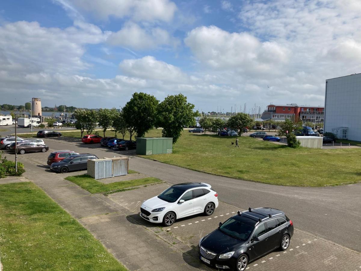 2Zi-Ferienwohnung Am Suedstrand Mit Eigenem Parkplatz Perfekt Fuer Familie Burgtiefe auf Fehmarn Esterno foto